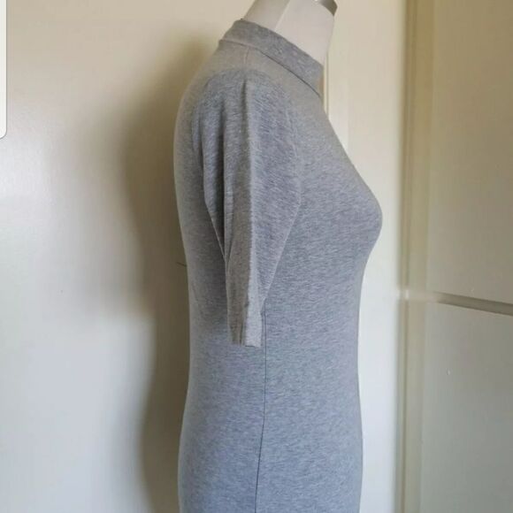 COPY - Banana Republic Factory Store Grey Short Slv Top - Picture 3 of 7